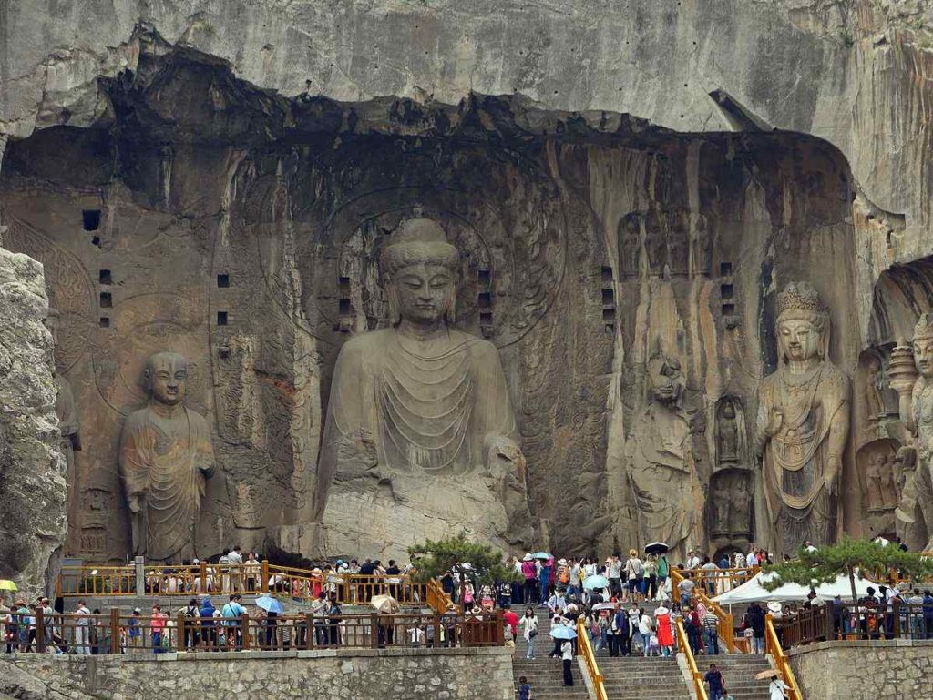 LONGMEN GROTTOES, Historical place in Luoyang, China
