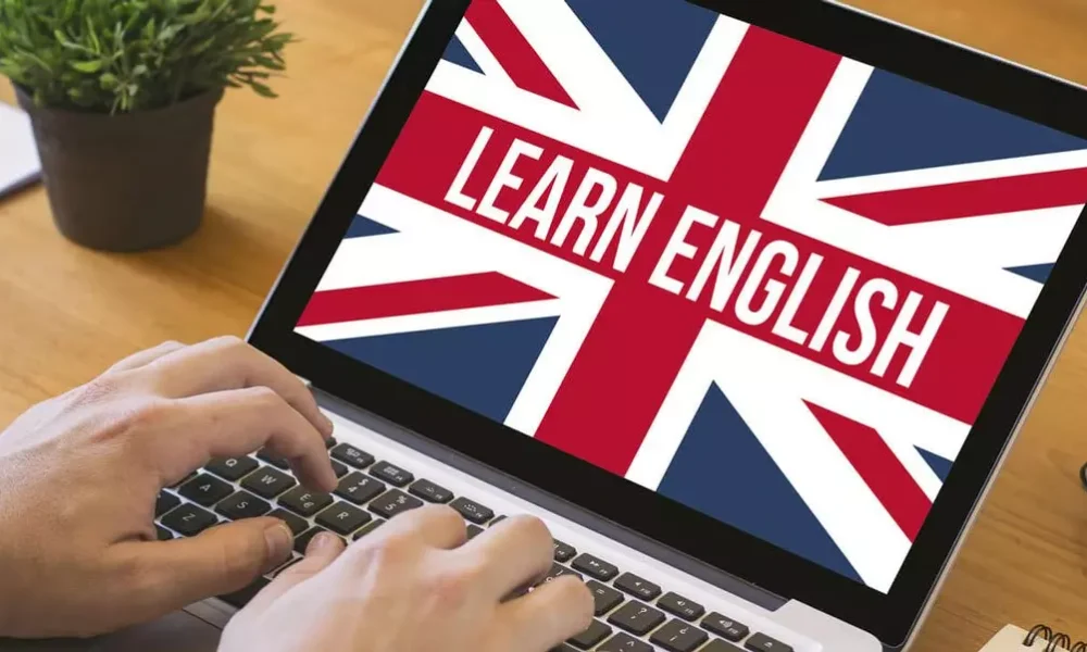Learning English Online ─ The Pros and Cons of Online vs. In-Person Classes