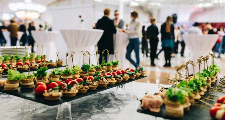 What Sydney Corporate Event Planners Expect From Catering in 2026